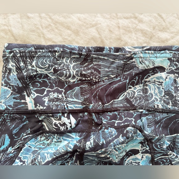 Lululemon Fast & Free Crop II Nulux Eternal Wave Leggings - Picture 11 of 12
